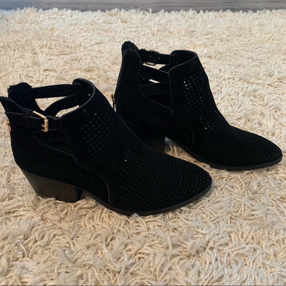 Black ankle boots - Picture 3 of 6